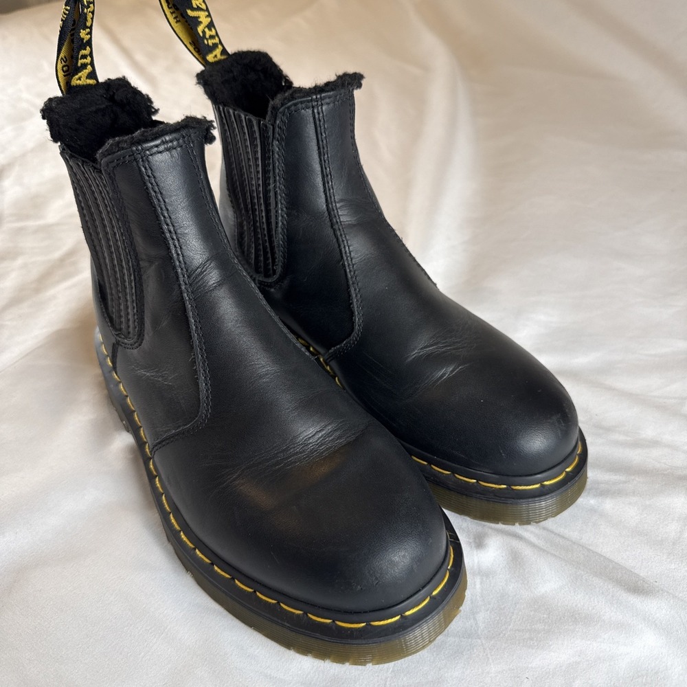 Dr. Doc Martens 2976 Lined Leather Chelsea Boots Black 8 Men's 9 Women's Combat